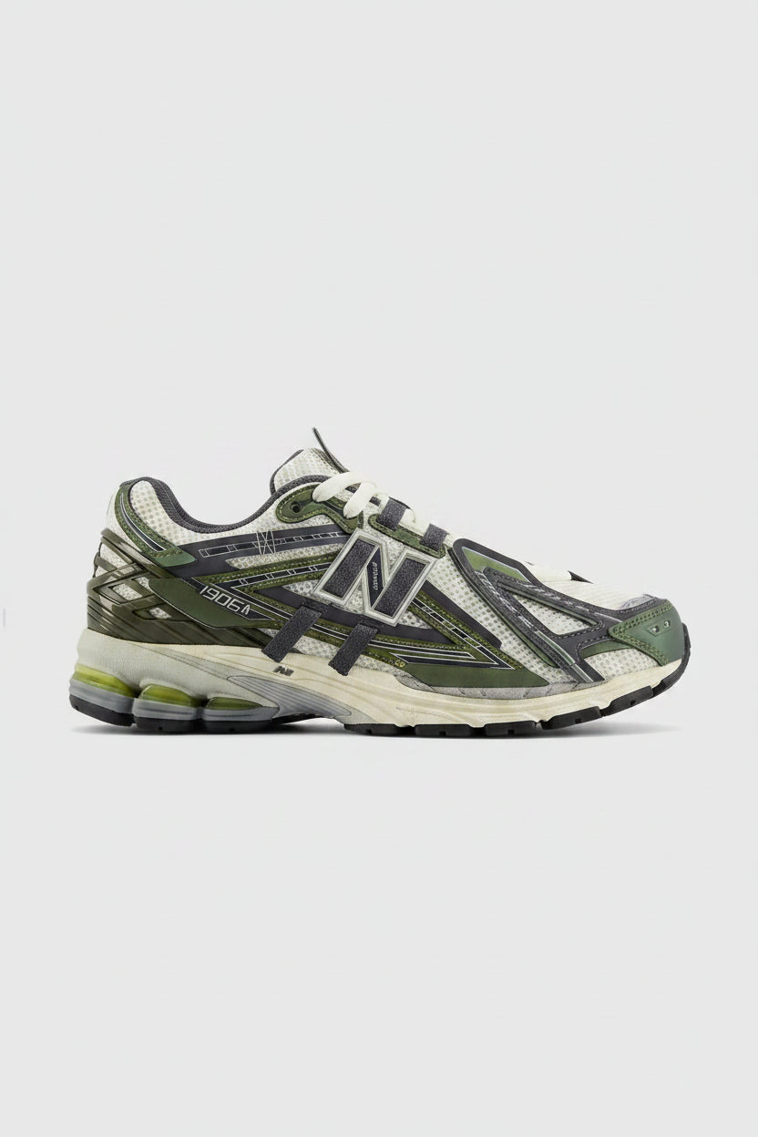 1906A New Balance Green 2025