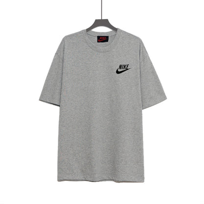 Nike Essentials Tee