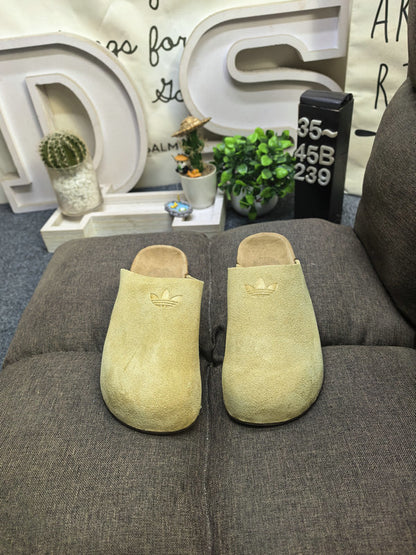 Suede Mules Adidas  Samba– Sand Beige
