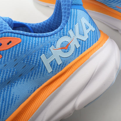 HOKA Clifton 9 'Coastal Sky'