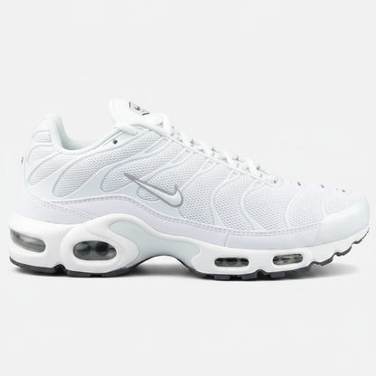 NIKE Air Max Plus White