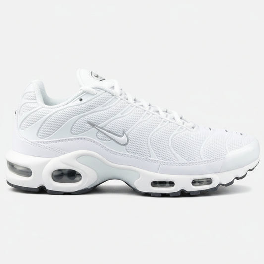 NIKE Air Max Plus White
