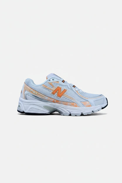 New Balance 740