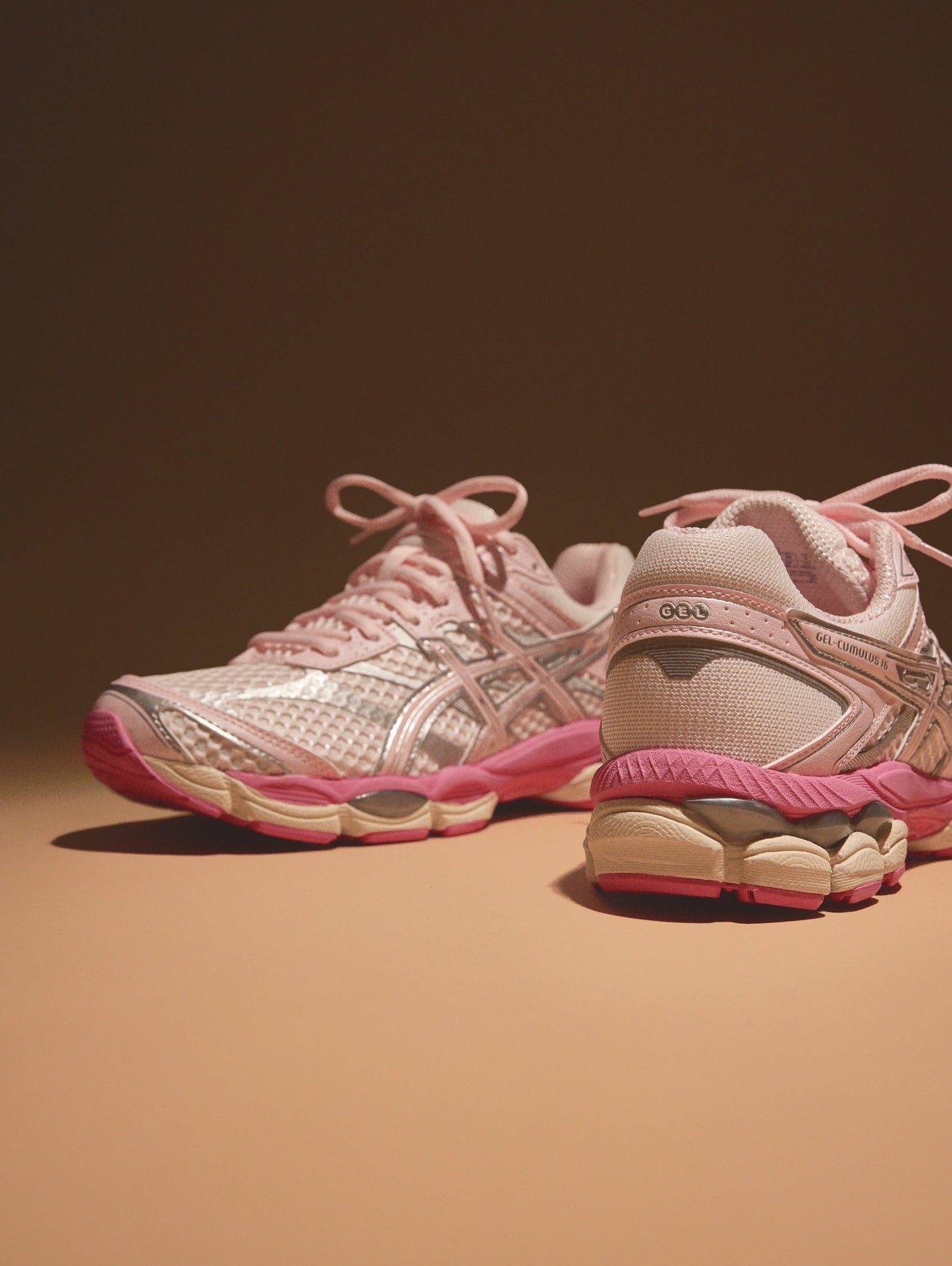 Asics Gel-Cumulus 16 — Pink