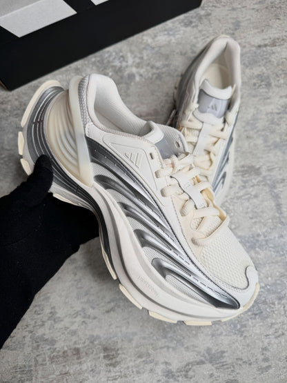 Adidas — White Chunky Sneaker