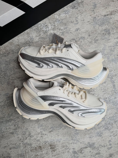 Adidas — White Chunky Sneaker