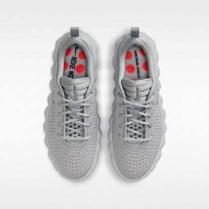 Nike Mind 002