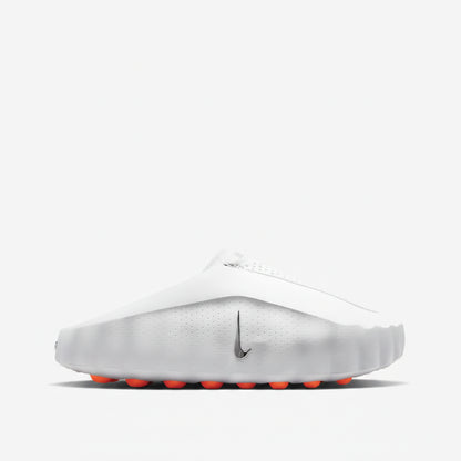 Nike Mind 001